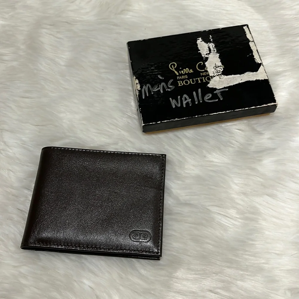 Pierre Cardin brown men's wallet and original box NWT